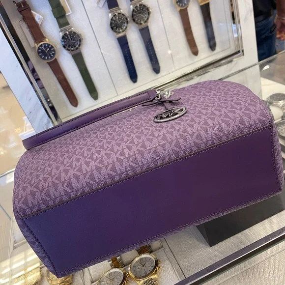 MICHAEL KORS 
Jet Set Travel Lg Signature Chain Shoulder Tote Bag
Dark Purple - Picture 9 of 16